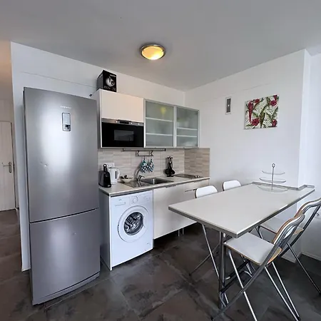 Cettina Tenerife Sur Arona (Tenerife)